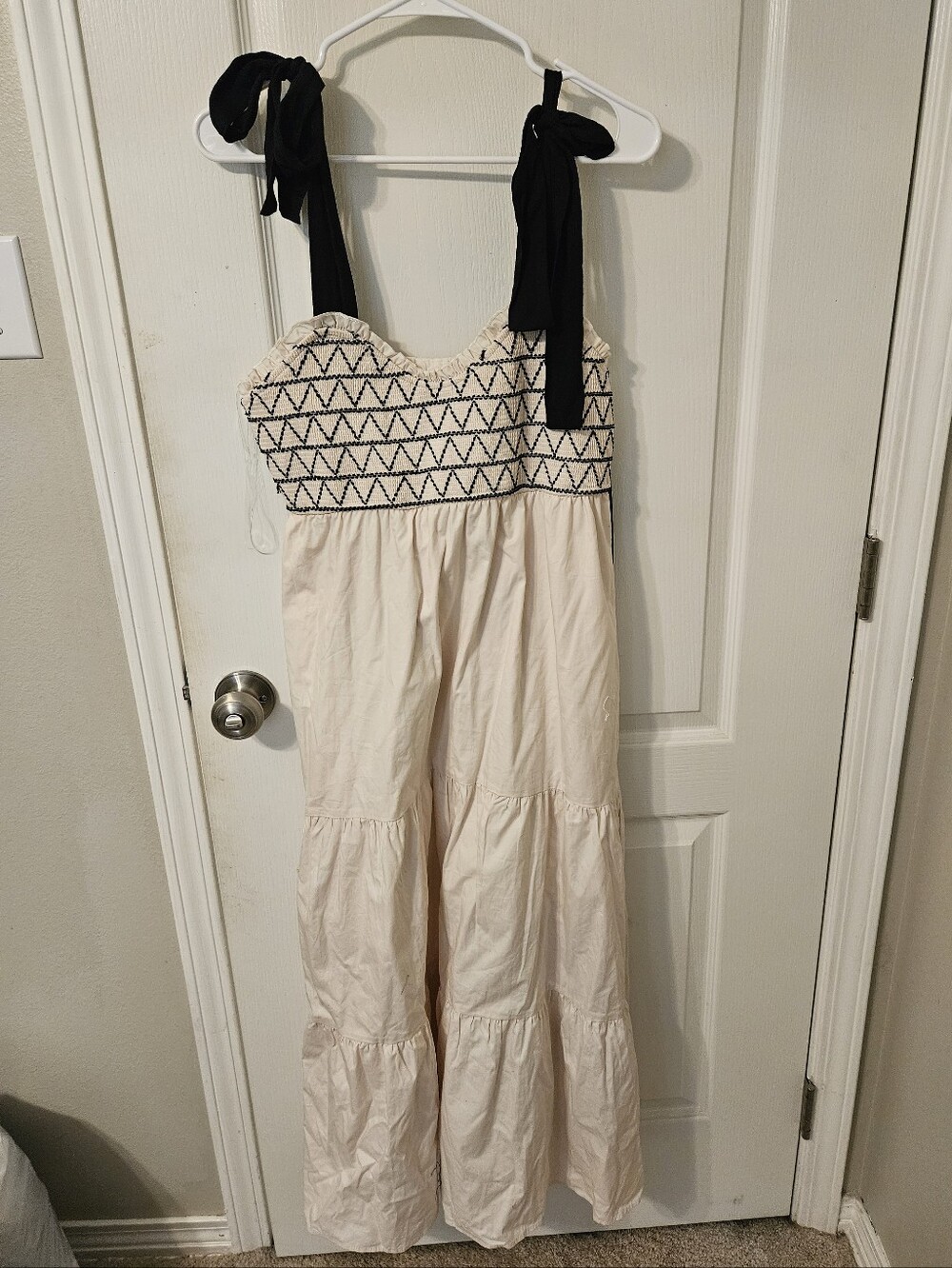 Trixxi Tiered Maxi Dress XL NWT Tie Strap Smocked Back
